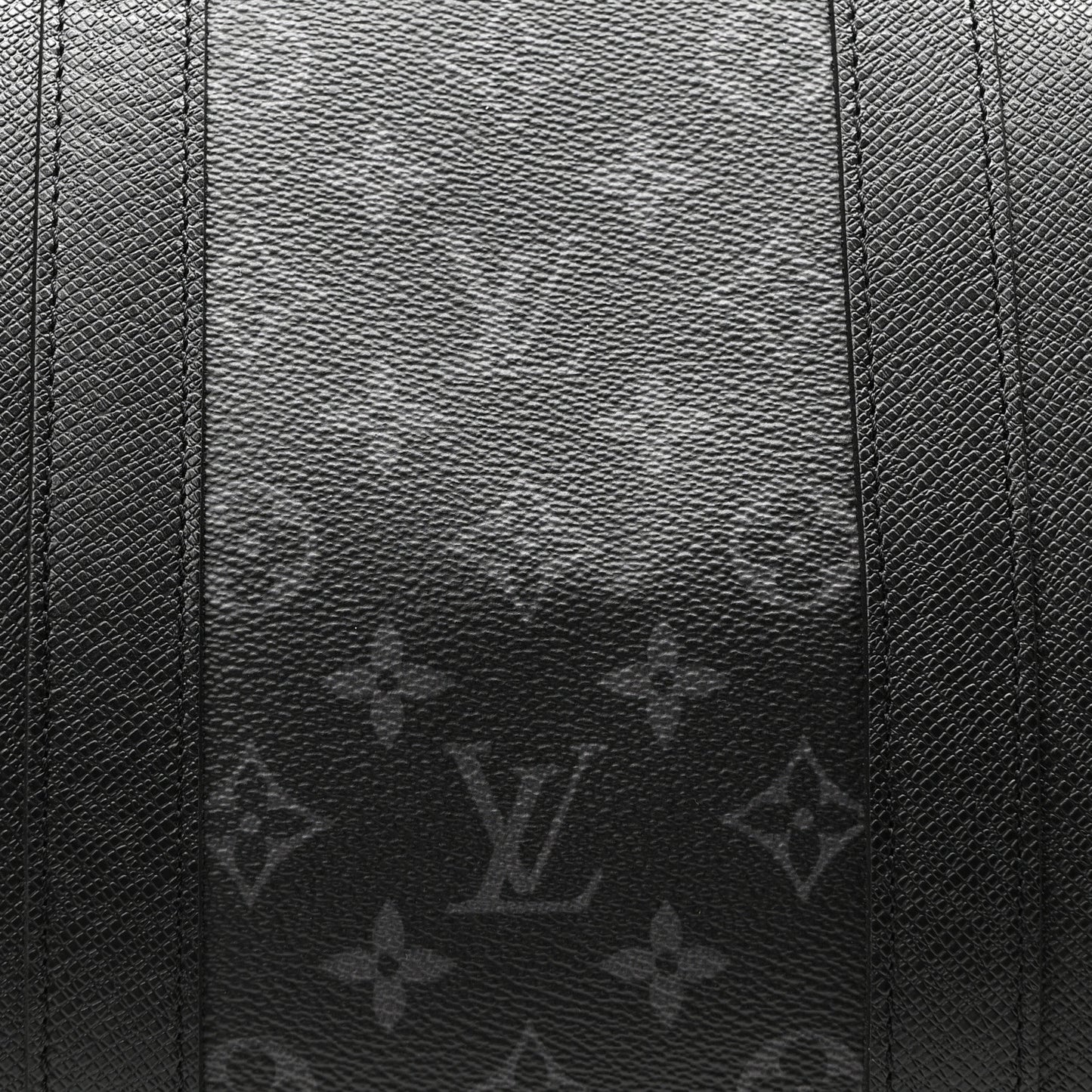 Taiga Monogram Eclipse Keepall Bandouliere 50 Black