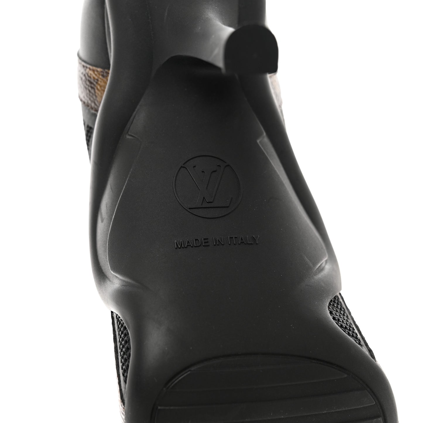 Patent Monogram Archlight Pumps 37.5 Black