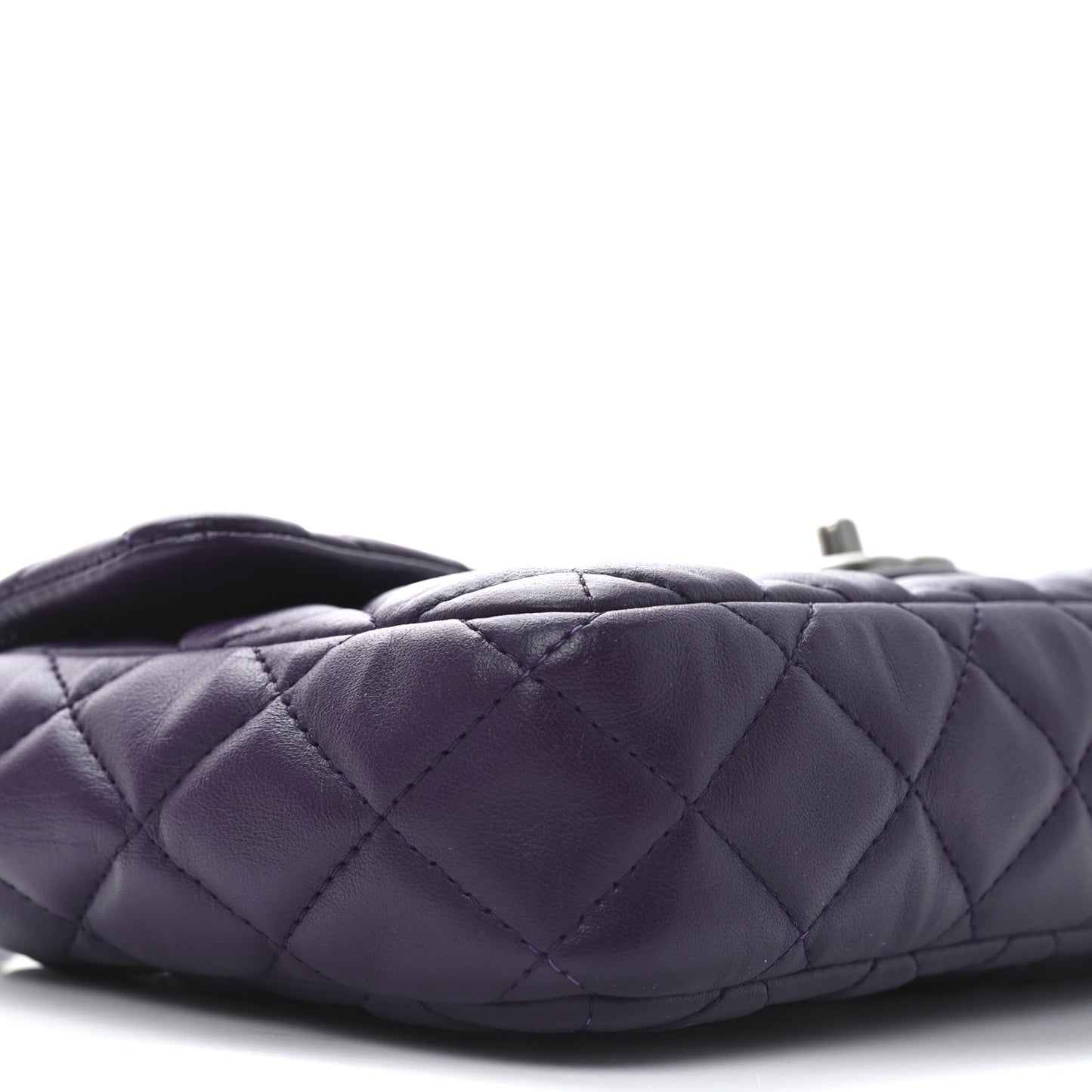 Lambskin East West Flap Purple