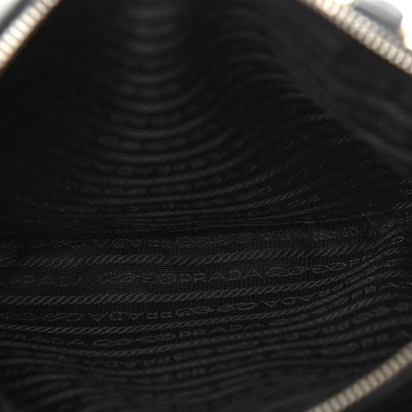 Saffiano Small Galleria Double Zip Tote Black