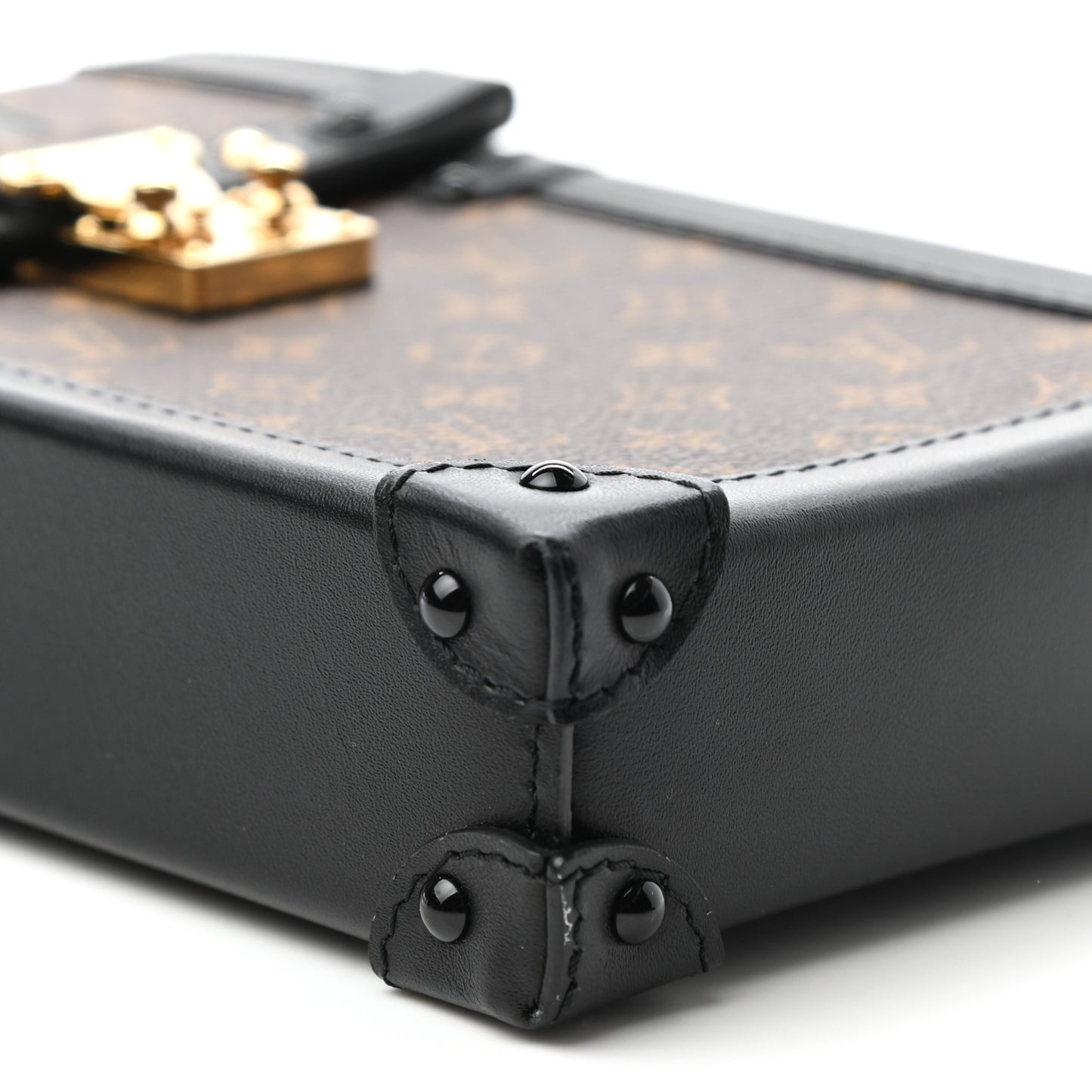 Monogram Pochette Trunk Verticale Black