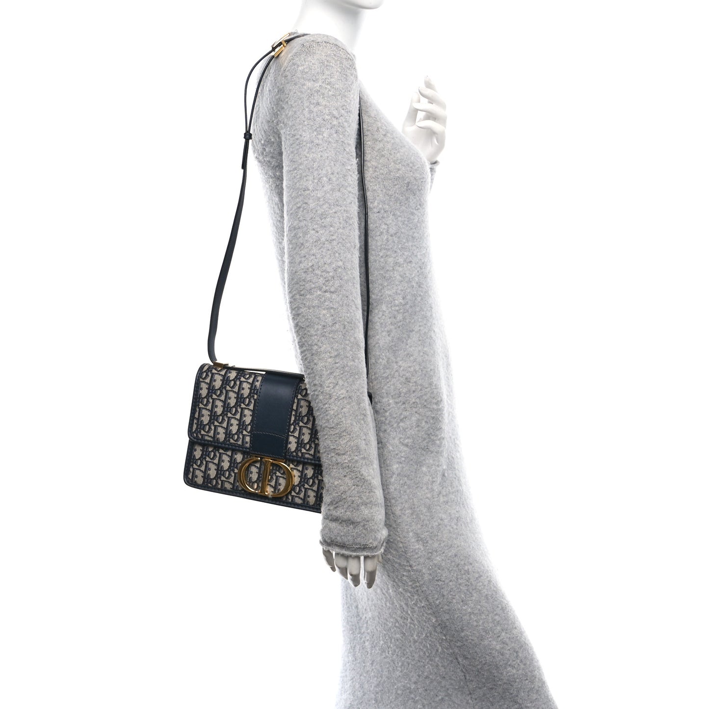 Oblique 30 Montaigne Flap Bag Blue