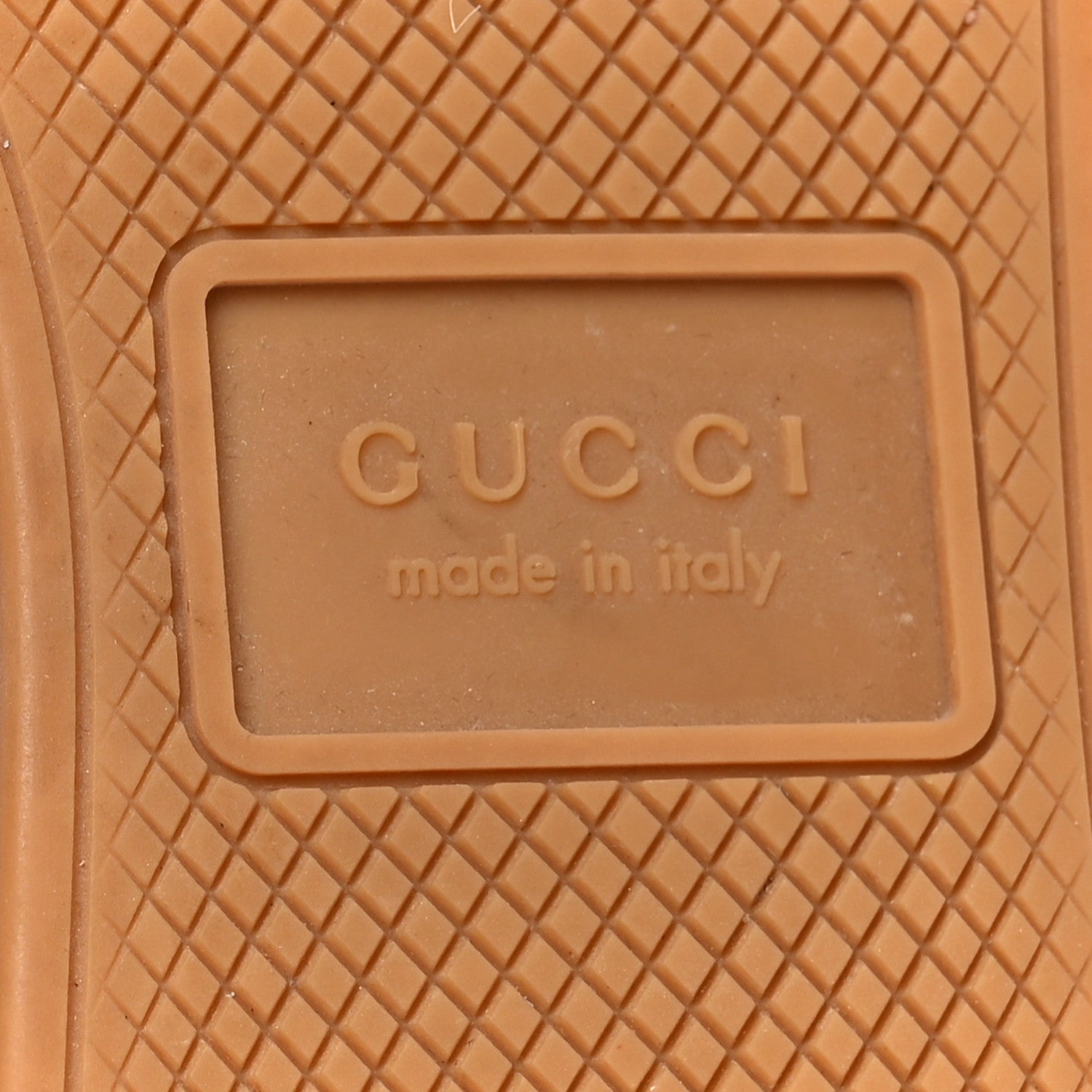 Gucci Lurex Calfskin Web GG Monogram Mens Falacer Sneakers 9 Iridescent Blue Iridescent Red Silver 7 of 10