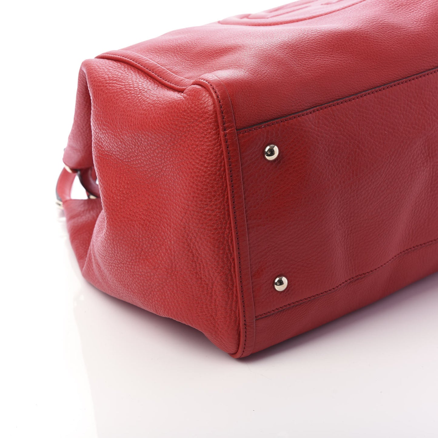 Pebbled Calfskin Large Soho Shoulder Bag Red