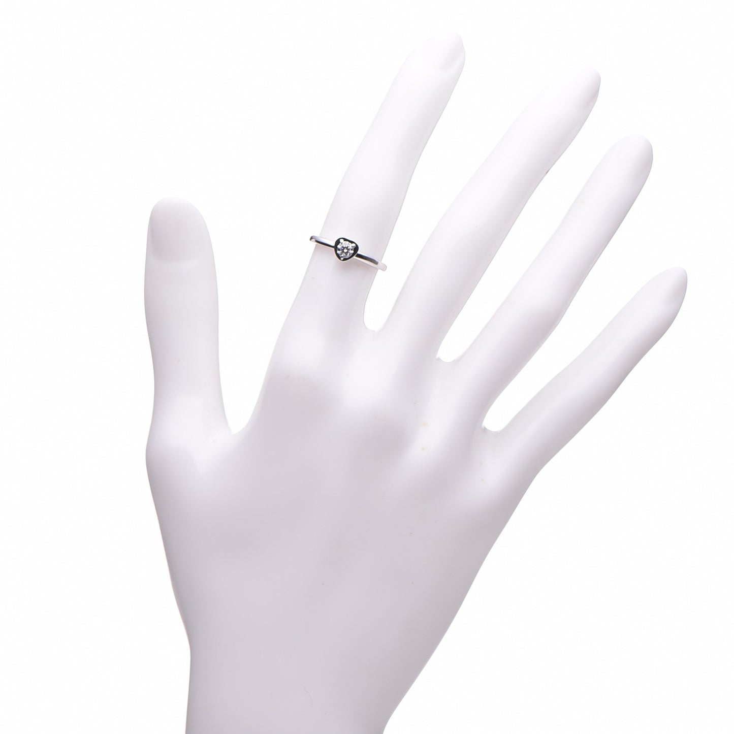 18K White Gold Diamond D'Amour Heart Ring 48 4.5