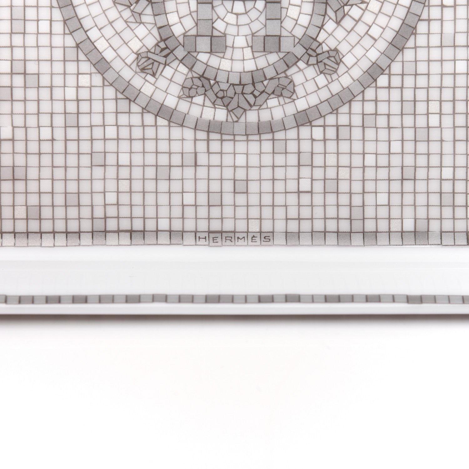 Hermes Porcelain Mosaique Au 24 Sushi Plate Platine 5 of 7