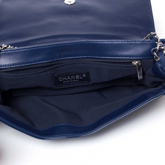 Vinyl Small Lipstick Flap Bag Blue
