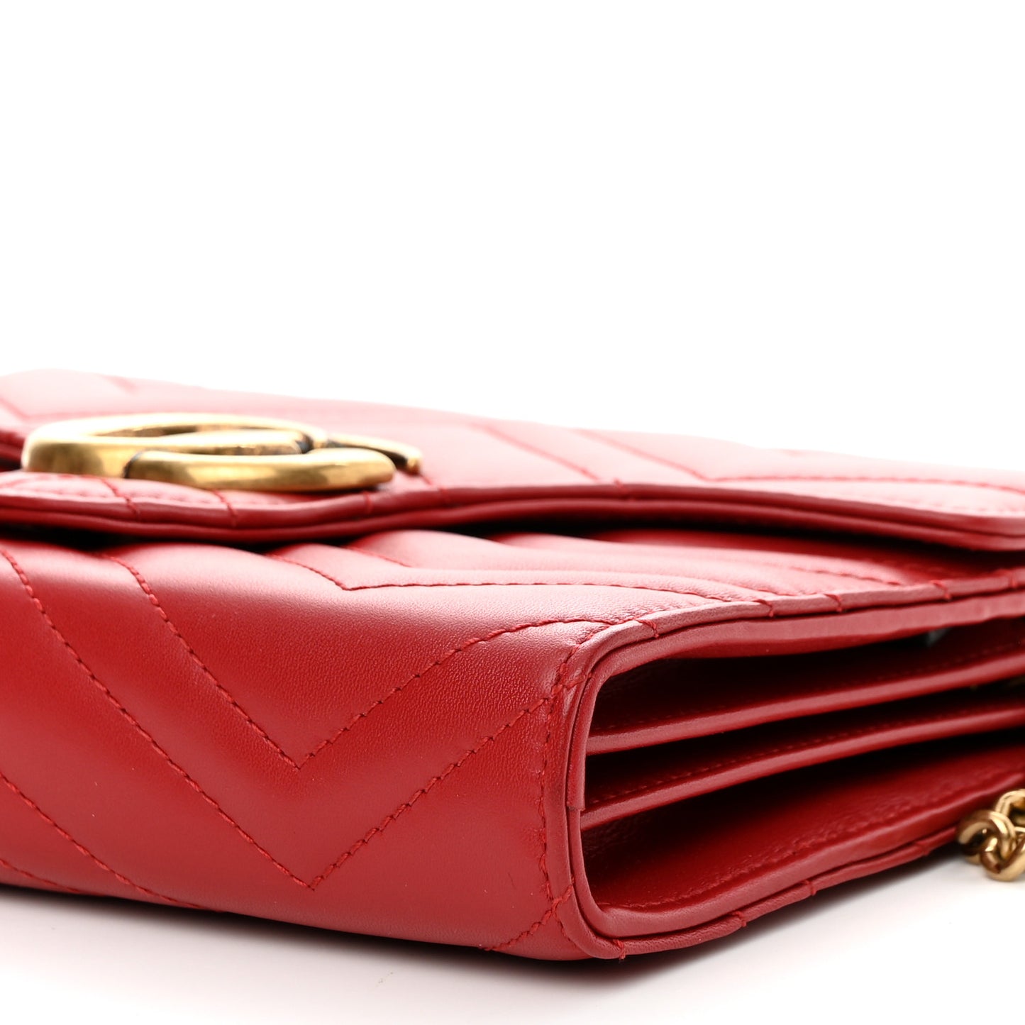Calfskin Matelasse GG Marmont Chain Wallet Hibiscus Red