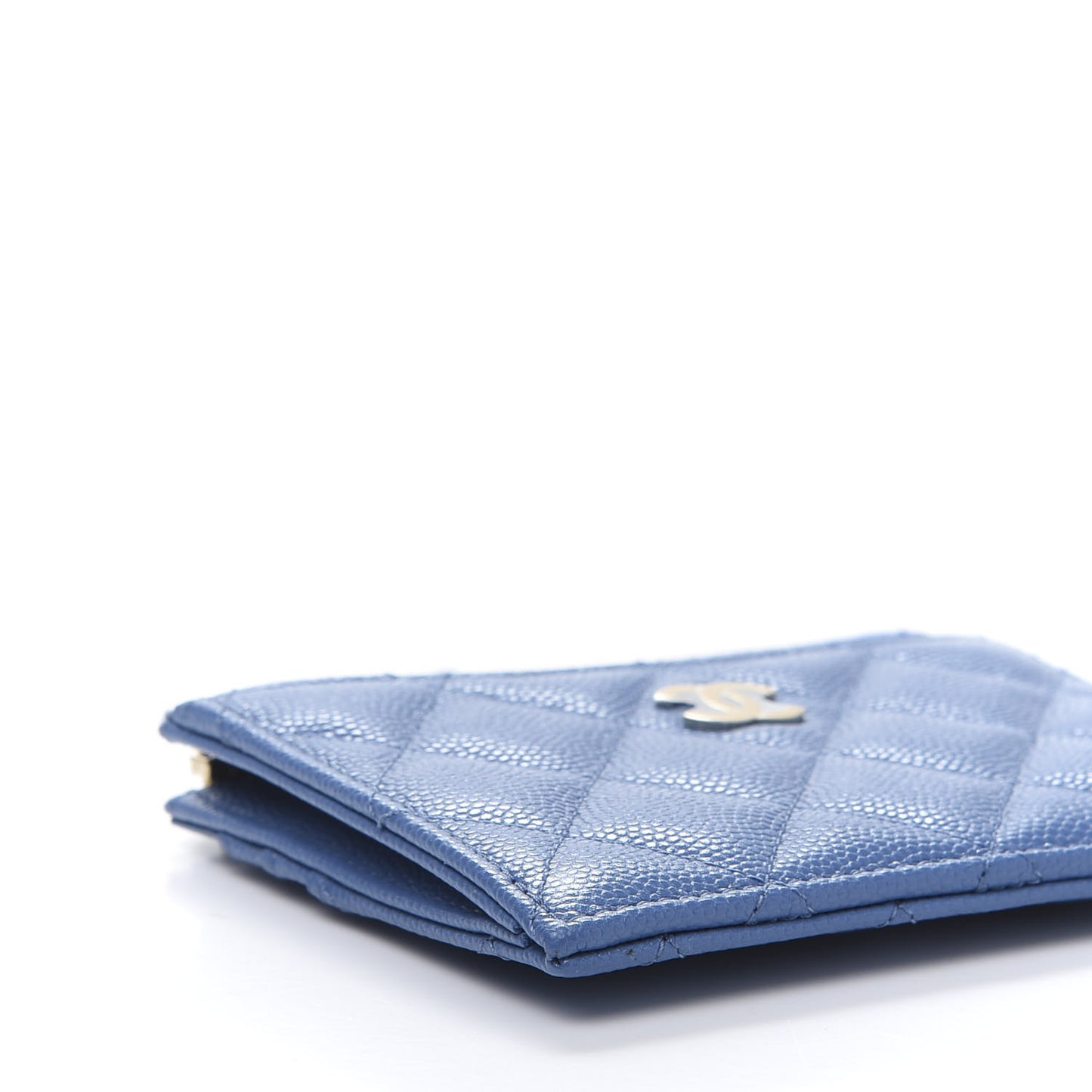 Caviar Quilted CC Zip Card Holder Blue
