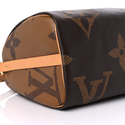 Louis Vuitton Reverse Monogram Giant Speedy Bandouliere 30 9 of 17
