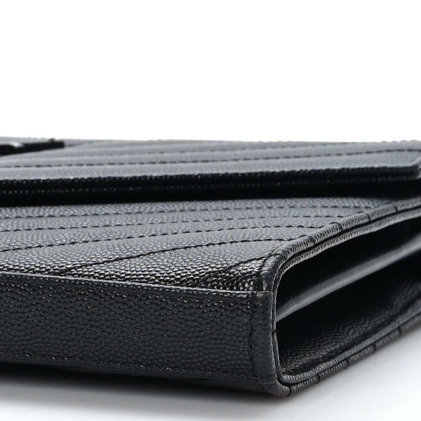Grain De Poudre Matelasse Chevron Monogram Monochrome Chain Wallet Black