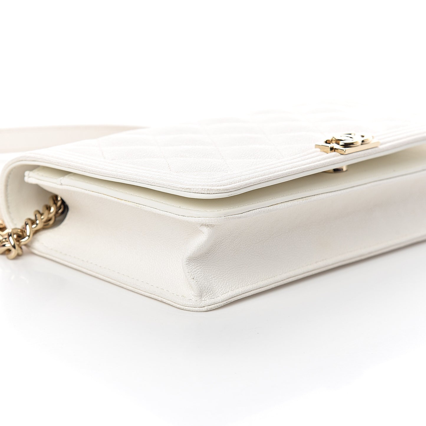 Caviar Quilted Boy Wallet On Chain WOC White