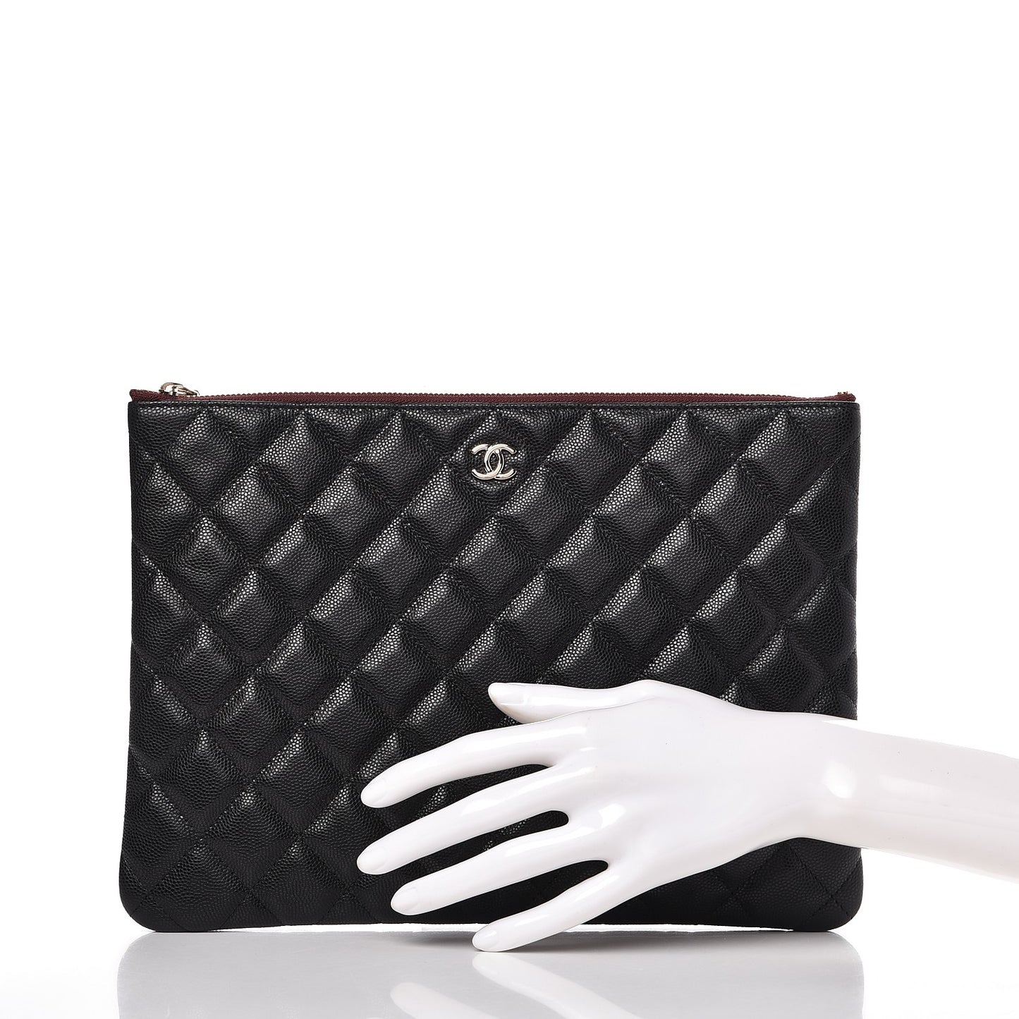 Caviar Quilted Medium Cosmetic Case Black