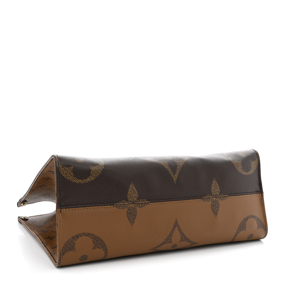 Reverse Monogram Giant Onthego MM