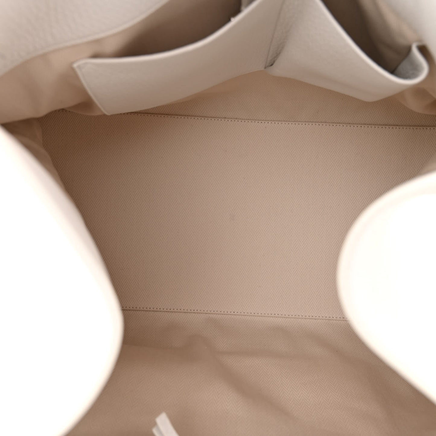 Grained Calfskin Soft Margaux 17 White