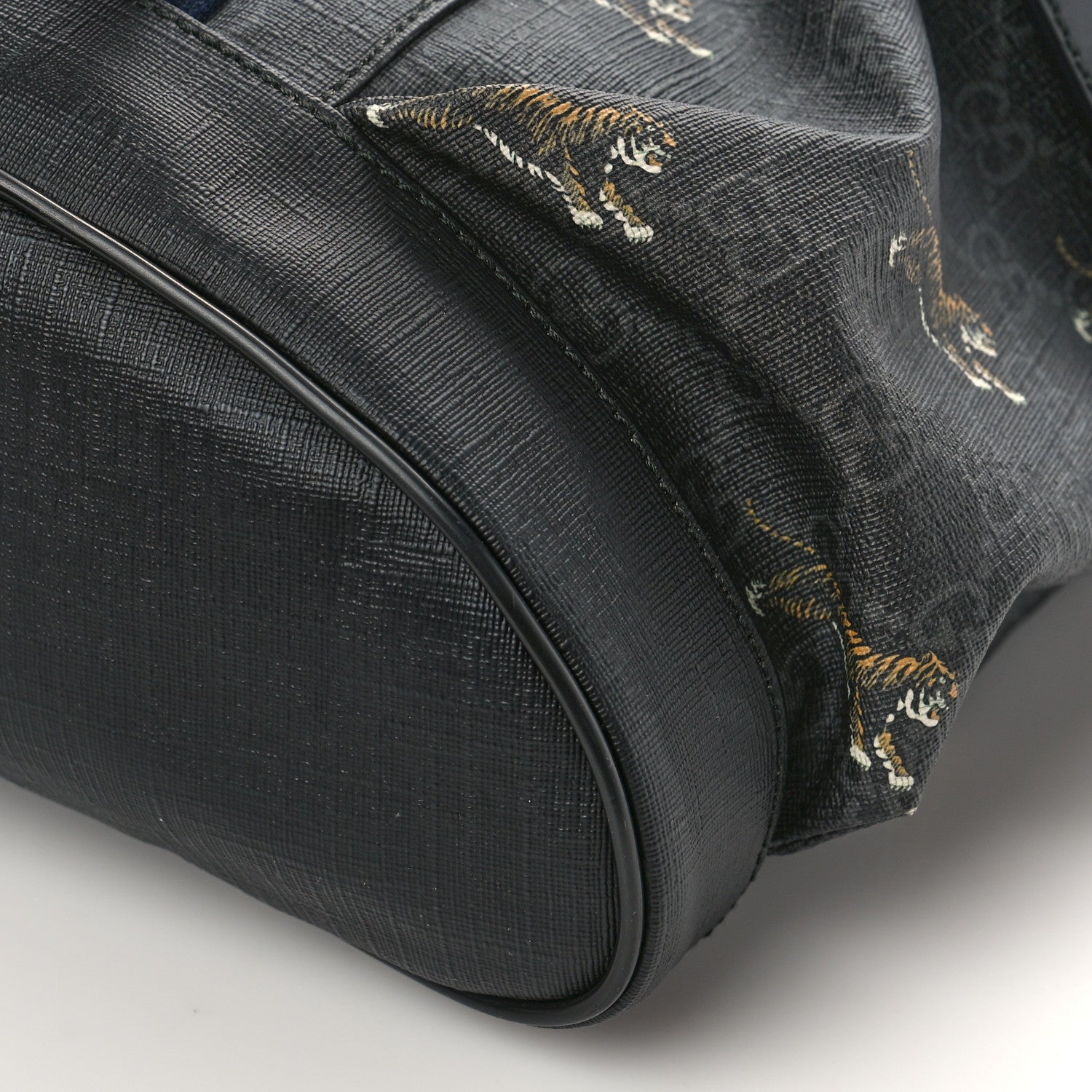 Gucci GG Supreme Monogram Tigers Double Buckle Backpack Black Multicolor 9 of 9