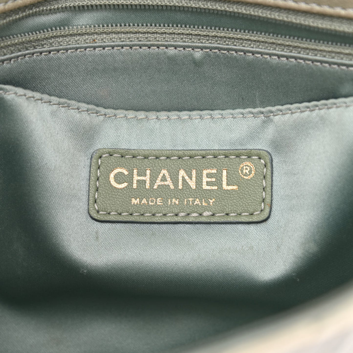 Metallic Woven Raffia Patchwork Single Flap Green