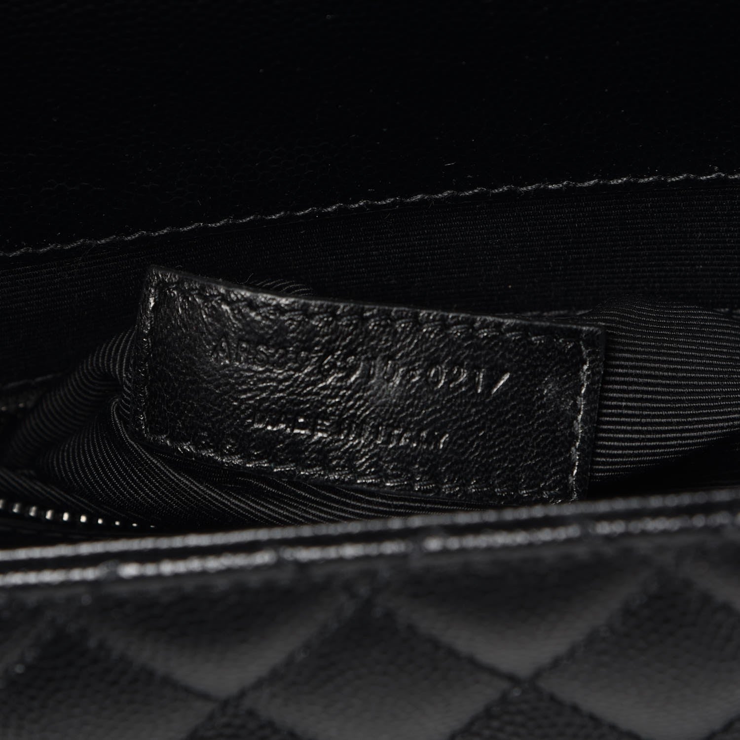 Saint Laurent Grain De Poudre Textured Mixed Matelasse Large Triquilt Monogram Monochrome Satchel Black 8 of 8