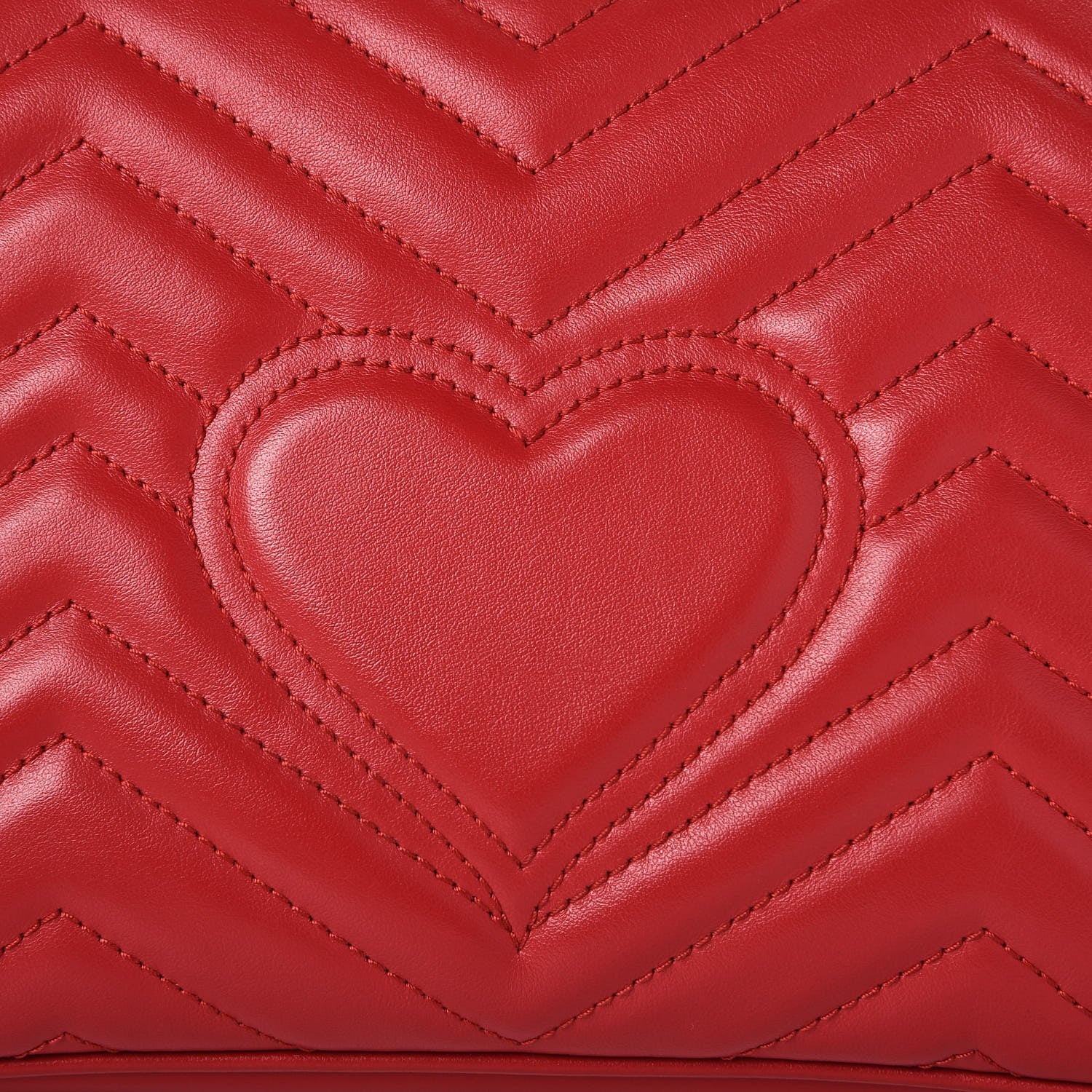 Gucci Calfskin Matelasse Small GG Marmont Shoulder Bag Hibiscus Red 5 of 9