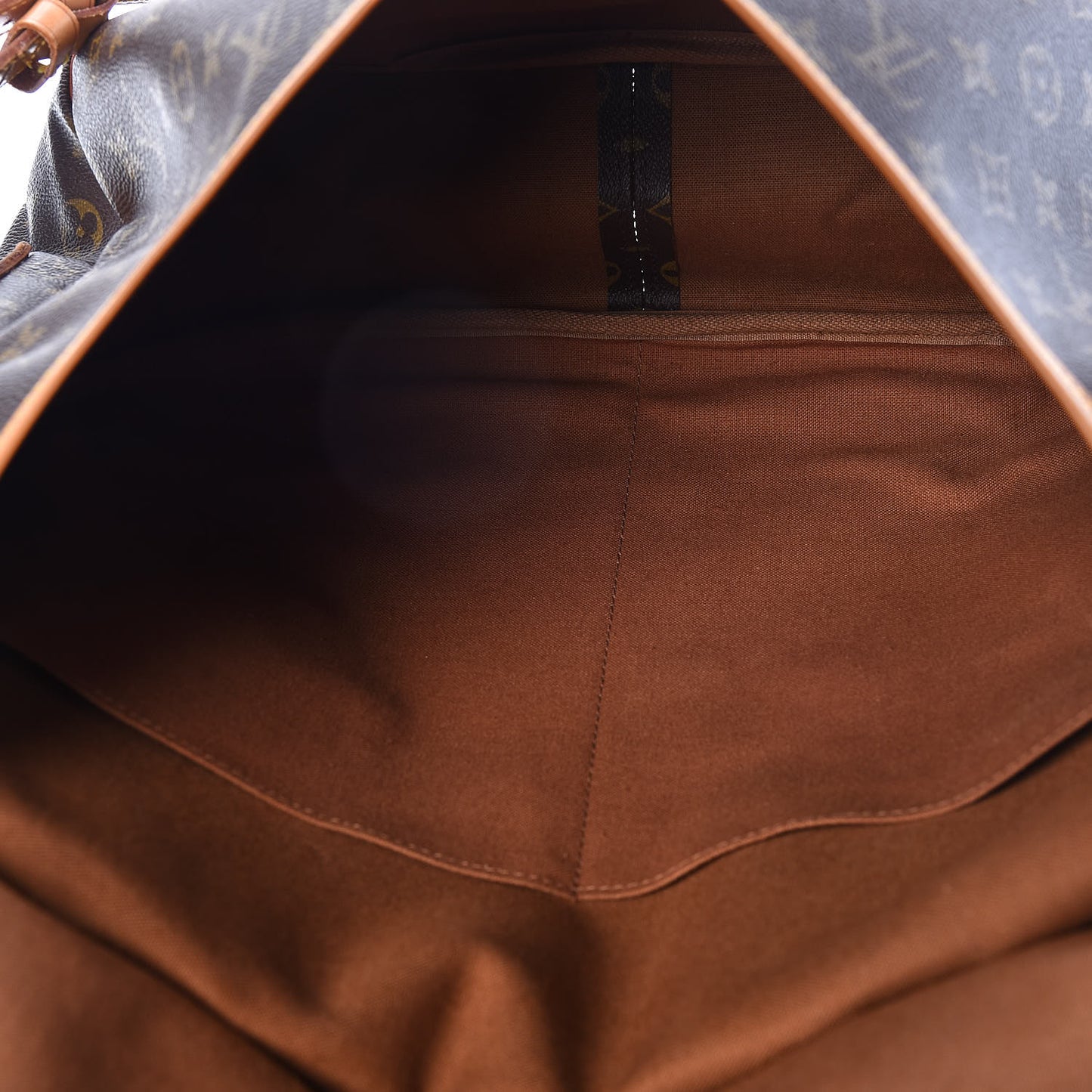 Monogram Saumur 43