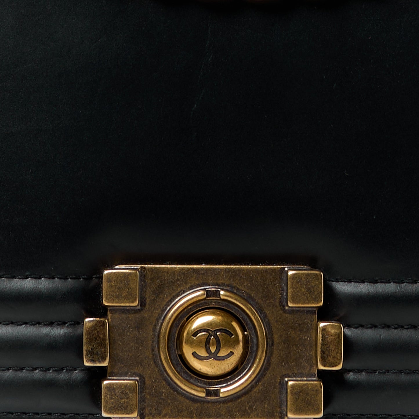 Glazed Calfskin Medium Boy Flap Black