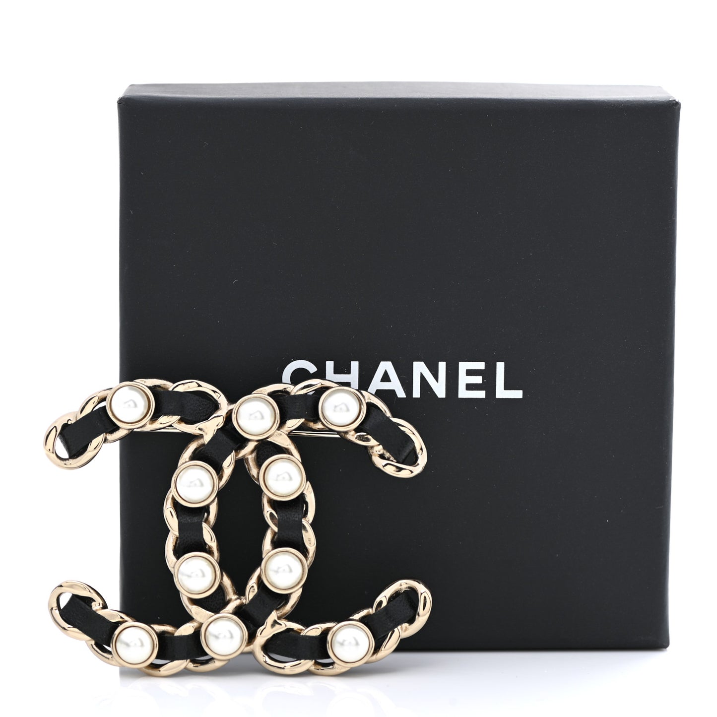 Lambskin Pearl Chain CC Brooch Gold Black