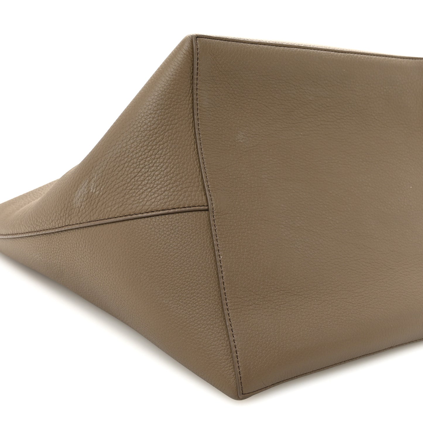 Grained Calfskin Park Tote Three Elephant