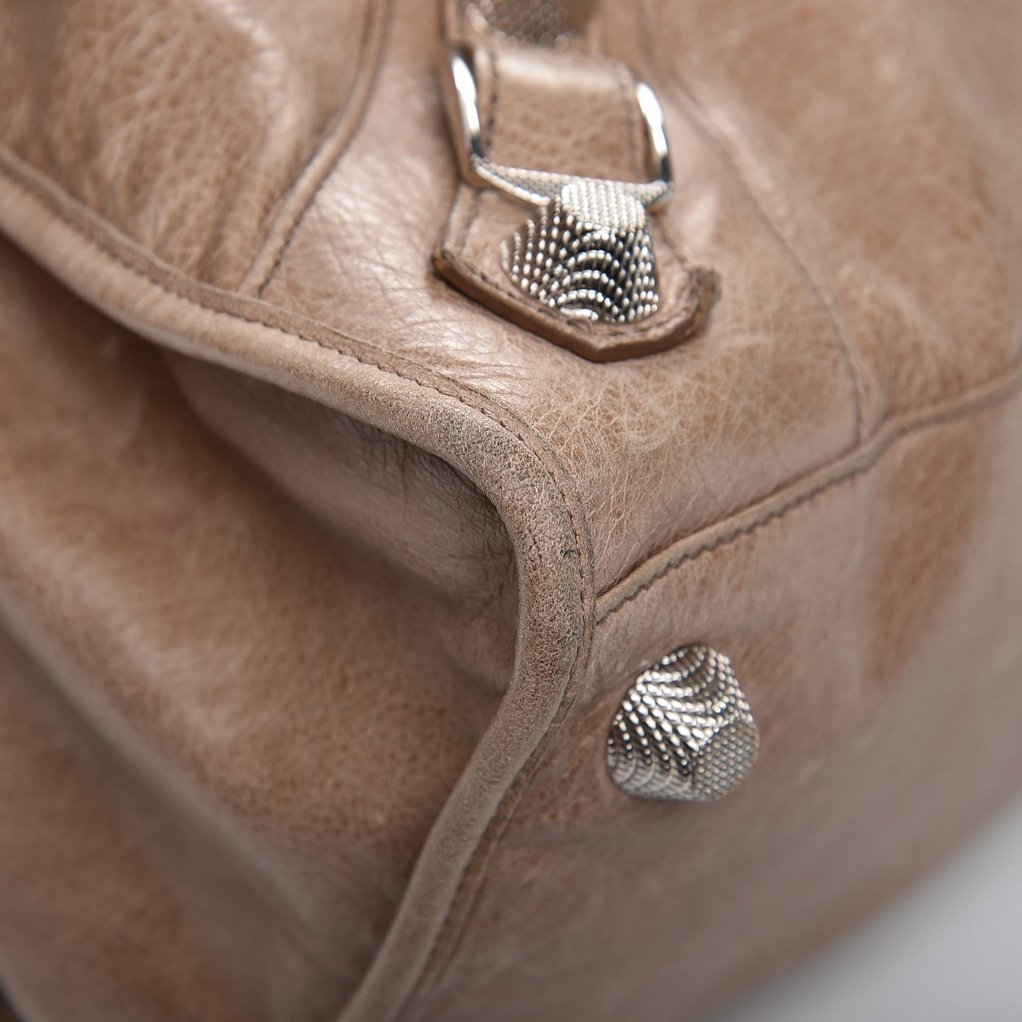 Agneau Giant 21 Silver Hardware Work Seigle