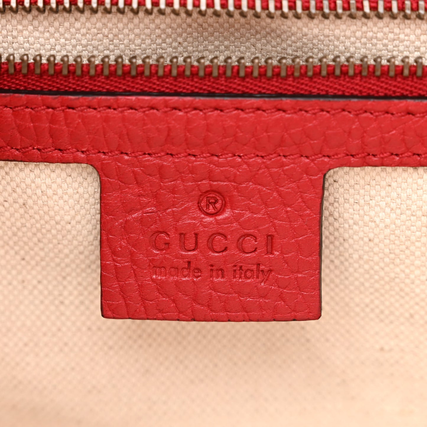 Calfskin Medium GG Marmont Top Handle Bag Vulcanic Red