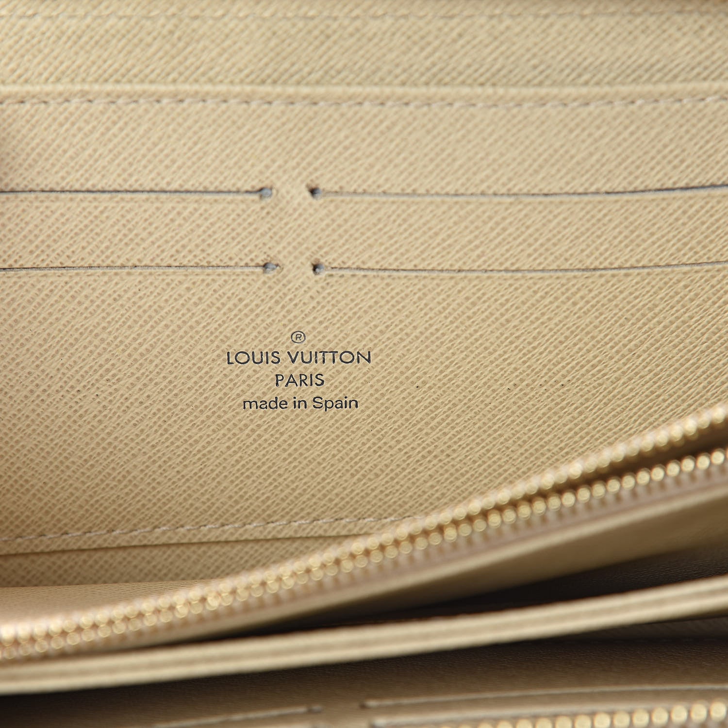 Louis Vuitton Damier Azur Zippy Wallet 6 of 6