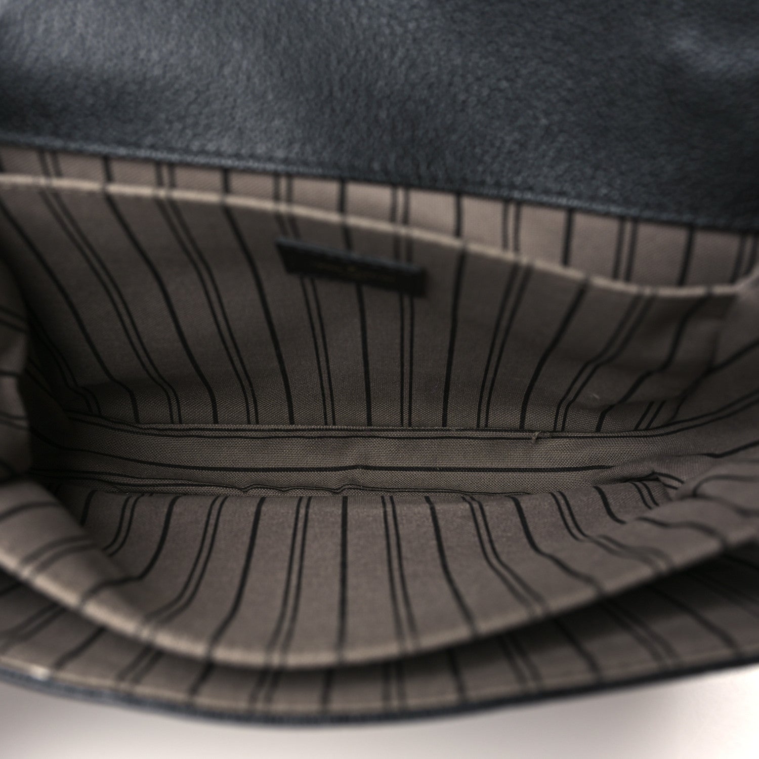 Louis Vuitton Empreinte Pochette Metis Black 5 of 8