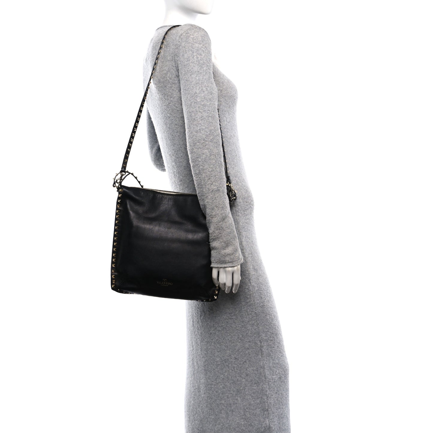 Vitello Small Rockstud Hobo Black