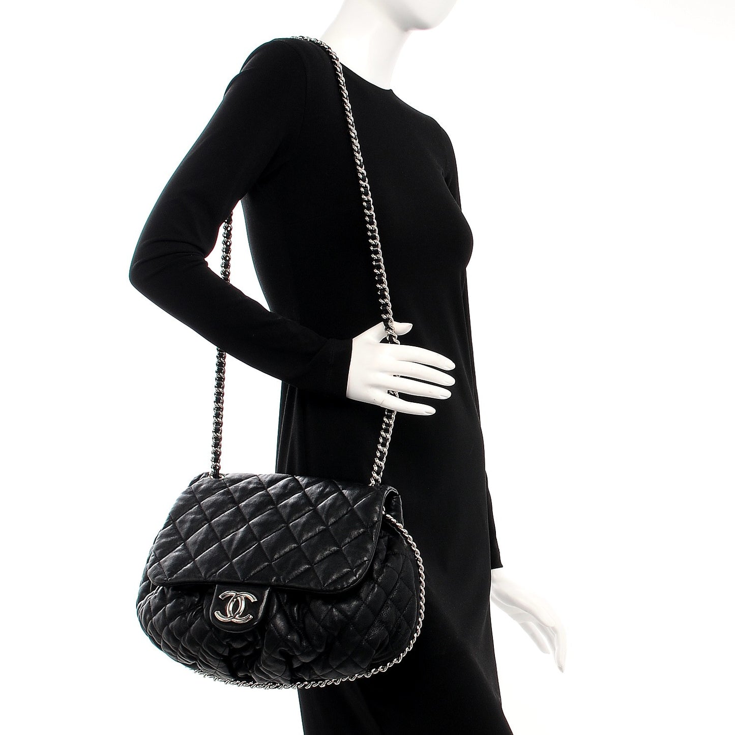 Washed Lambskin Quilted Large Chain Around Messenger Black