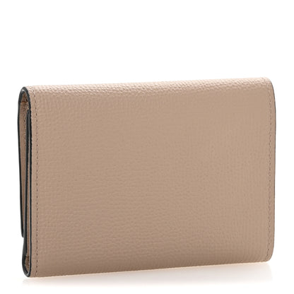 Loewe Pebble Grain Calfskin Anagram Small Vertical Wallet Sand 3 of 9