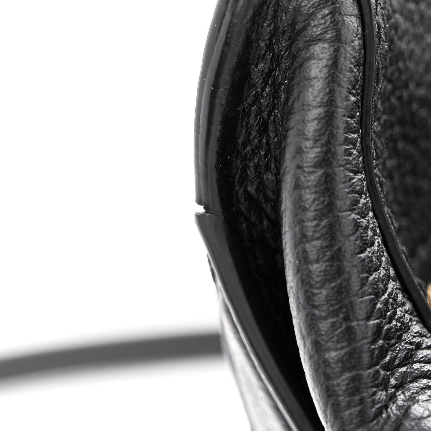 Pebbled Calfskin Small Skull Padlock Zip Around Tote Black