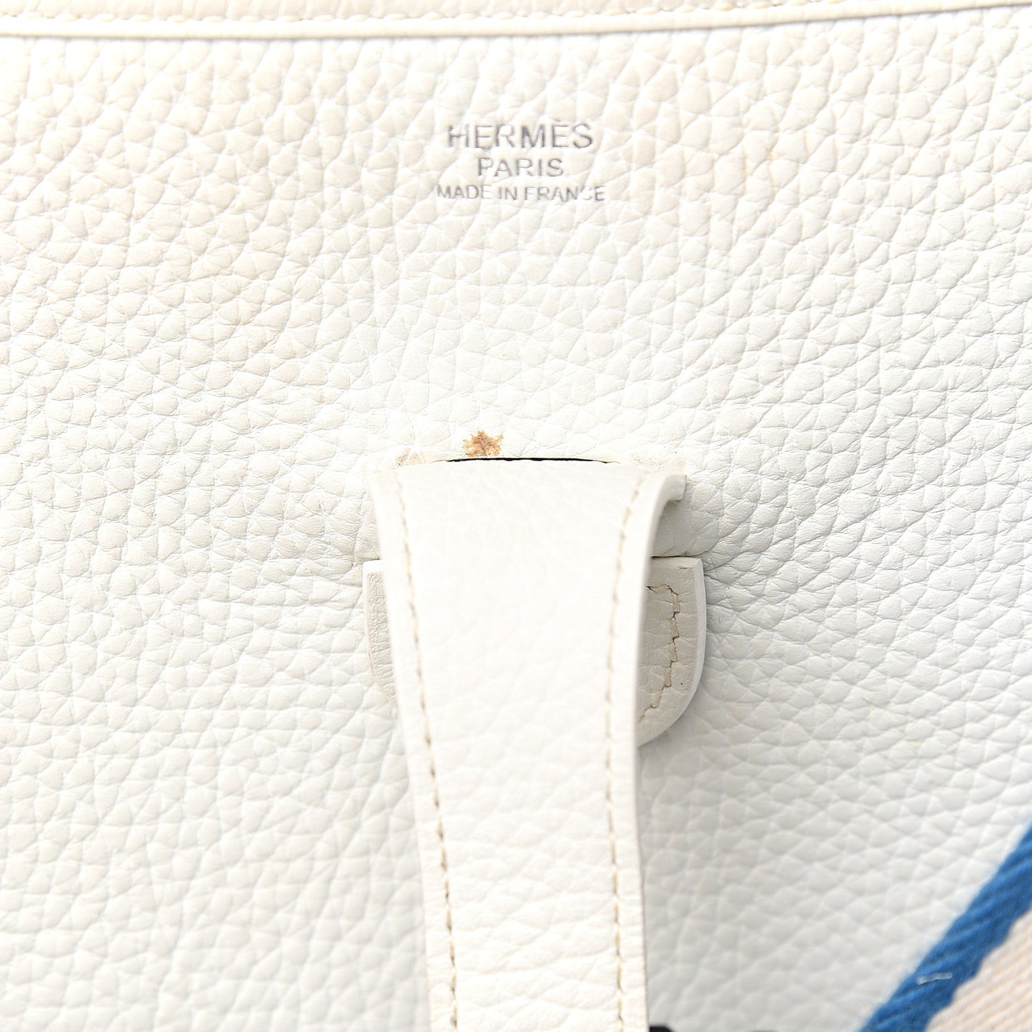 Taurillon Clemence Amazone Evelyne III PM White Mykonos