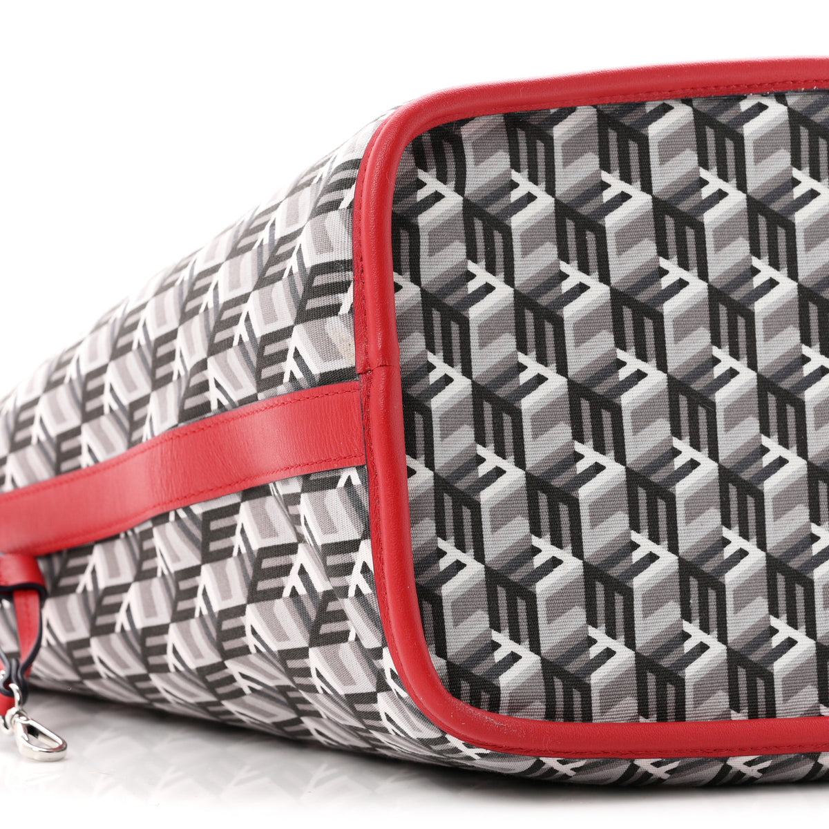 Visetos Medium Liz Reversible Shopper Tote Ruby Red