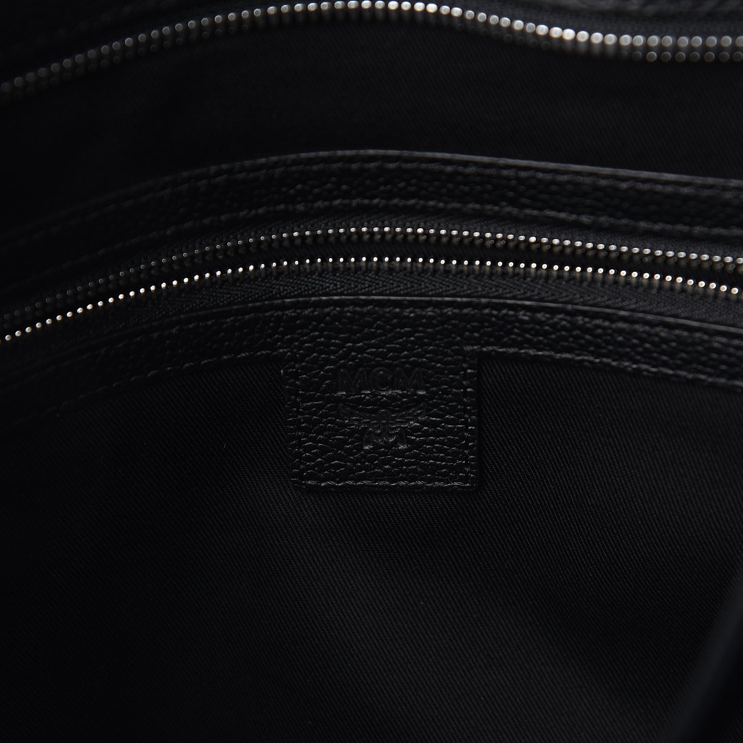 Calfskin Visetos Wilder Shopper Tote Black