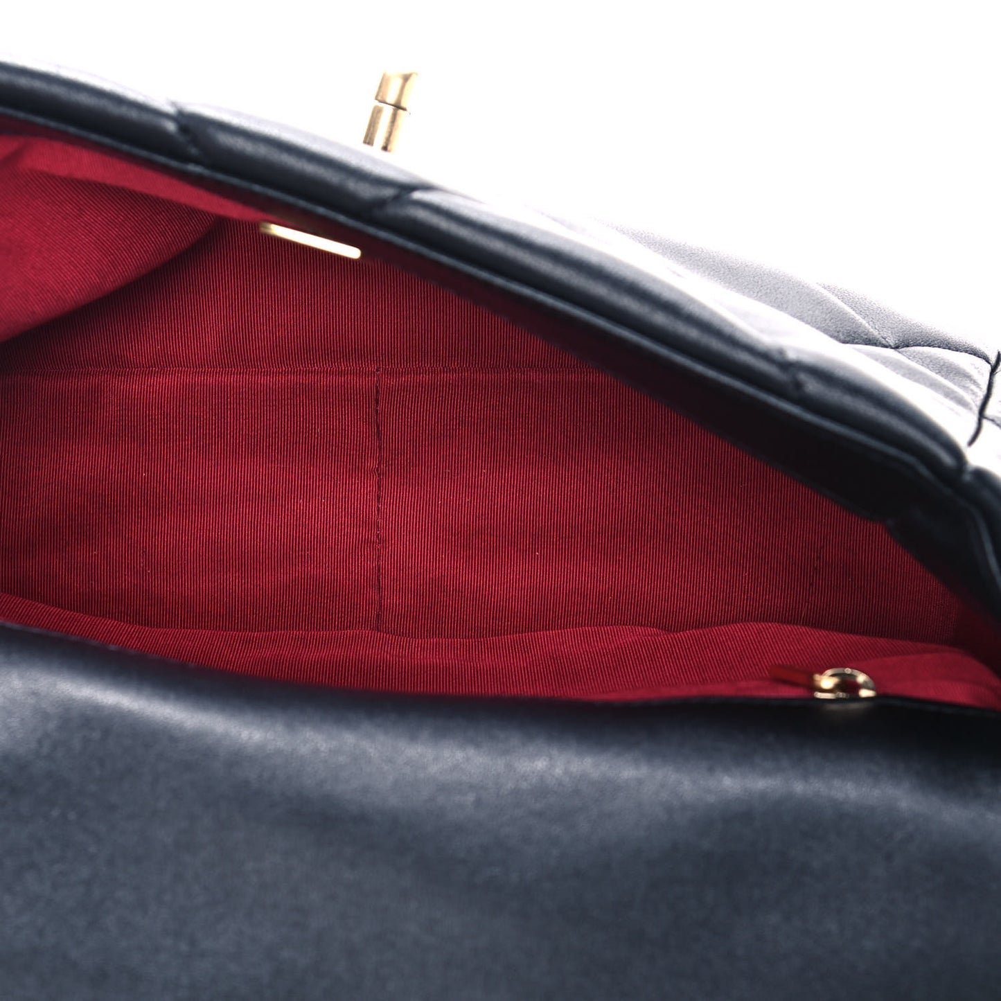 Lambskin Quilted Medium Chanel 19 Flap Black