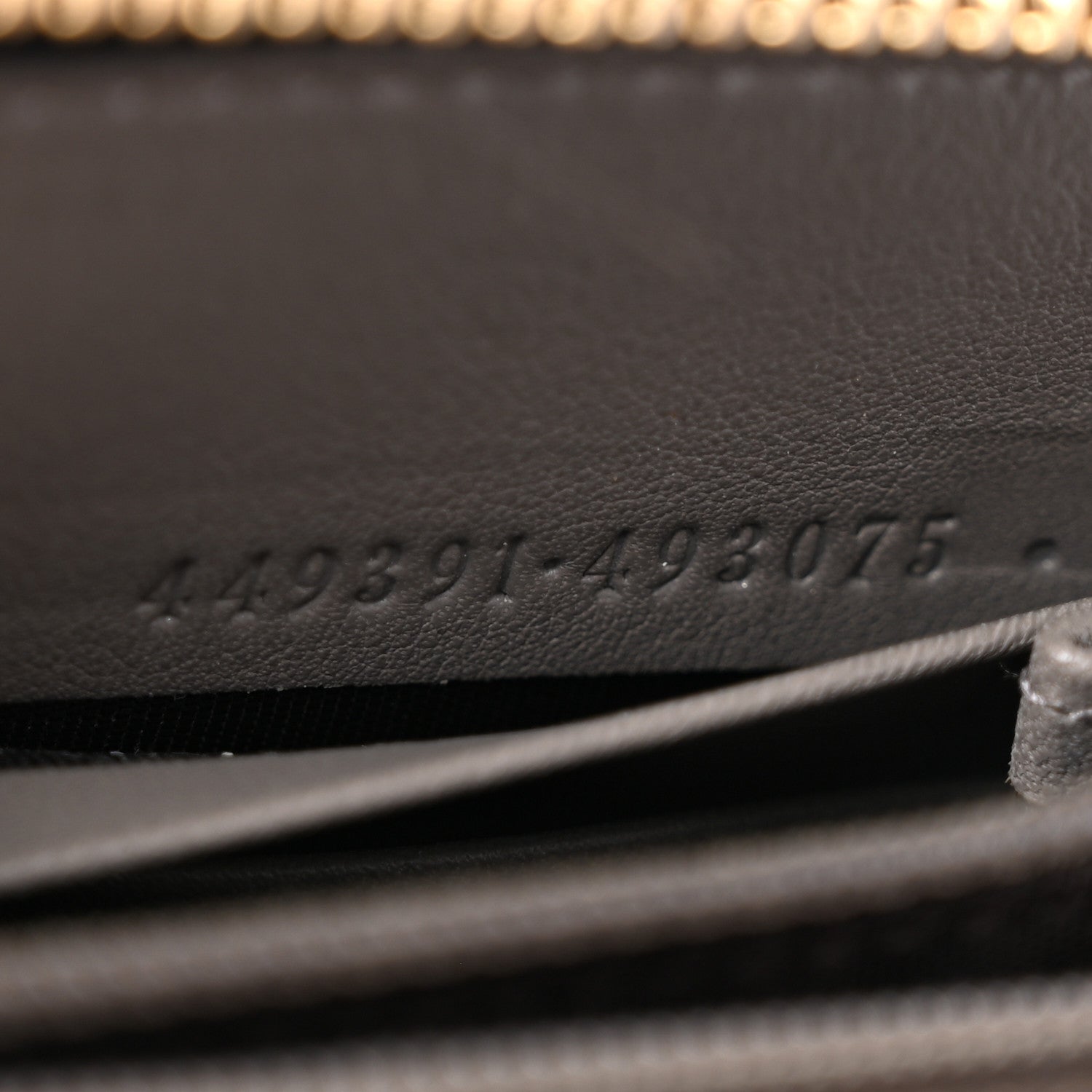 Gucci Microguccissima Zip Around Wallet Grey 7 of 11