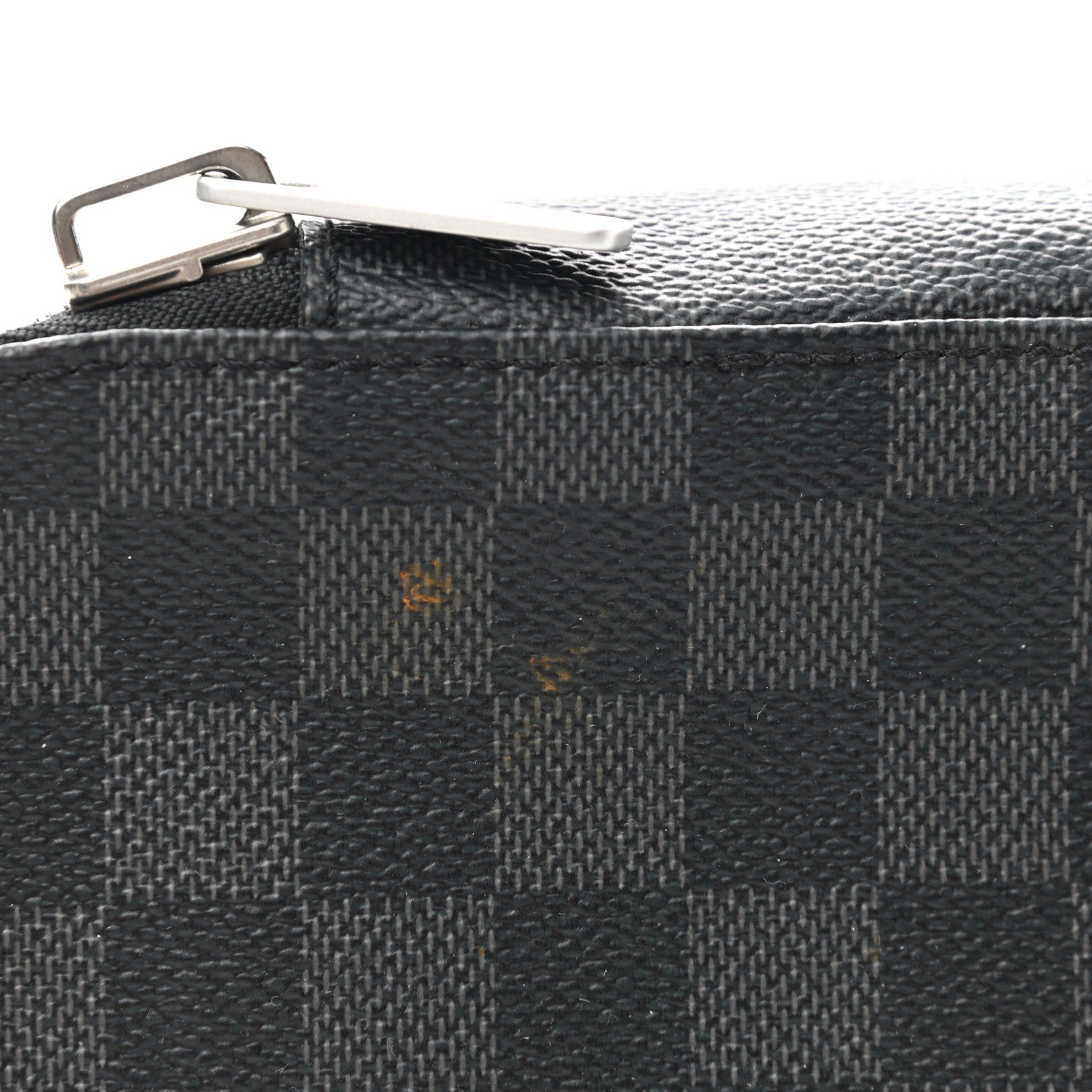 Louis Vuitton Damier Graphite Horizon Accessories Pouch 9 of 9