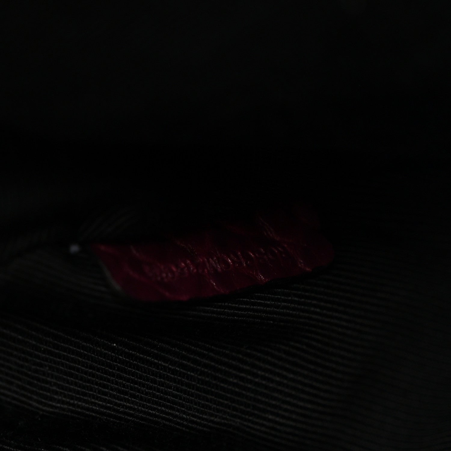 Burberry Heritage Grain Small Orchard Bowling Bag Damson Magenta 7 of 11