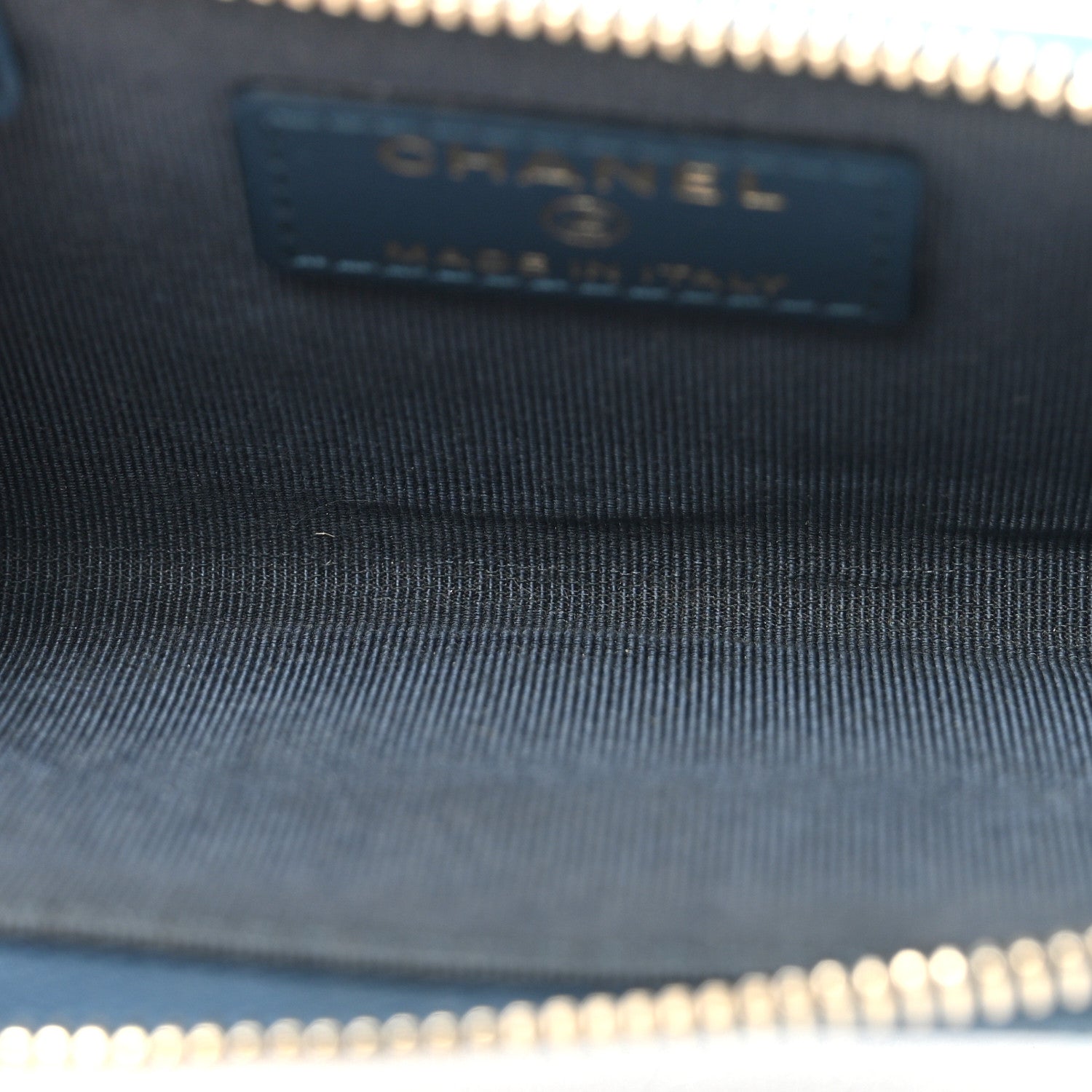 Chanel Caviar Quilted Zipped Key Holder Case Navy 5 of 7