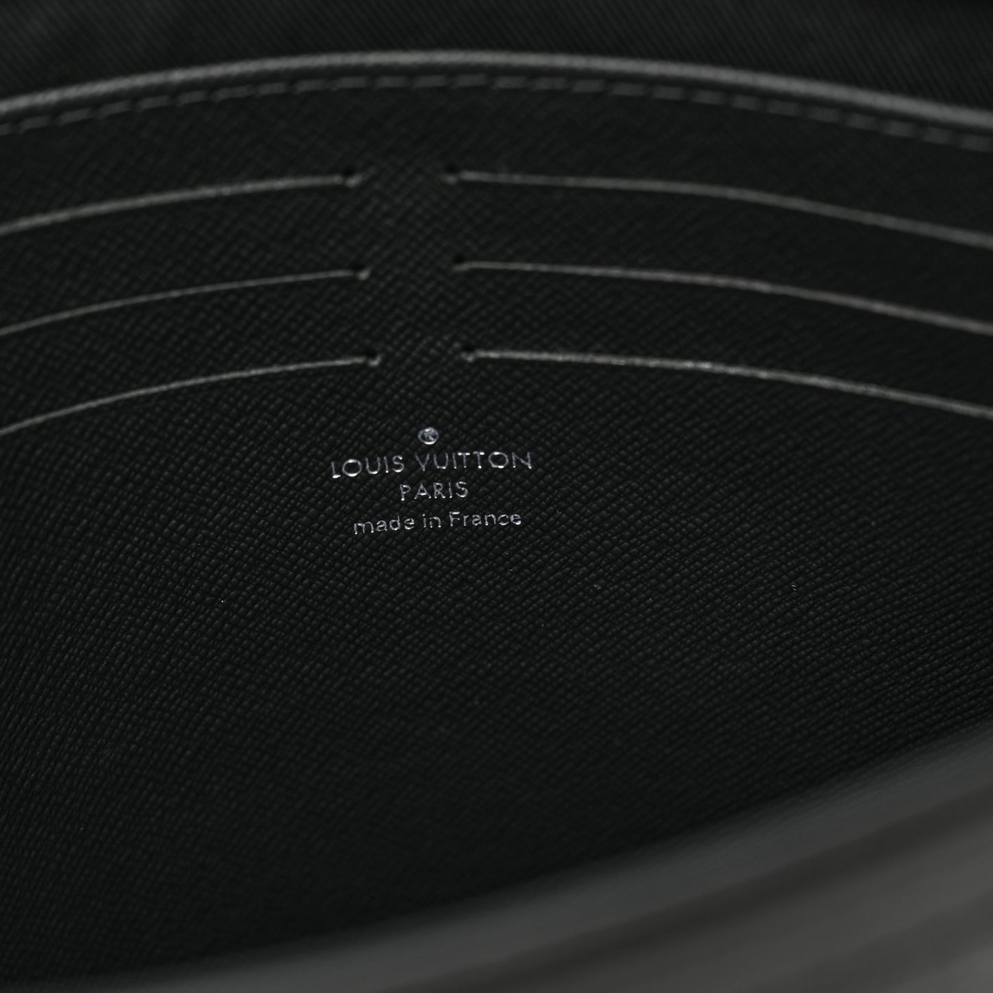 Monogram Eclipse Pochette Voyage MM