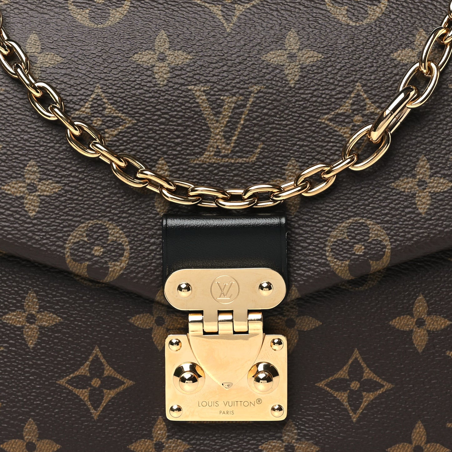Monogram Trunkie