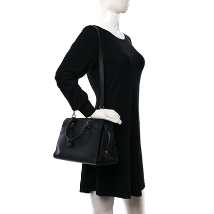 Louis Vuitton Epi Vaneau MM Black 2 of 10