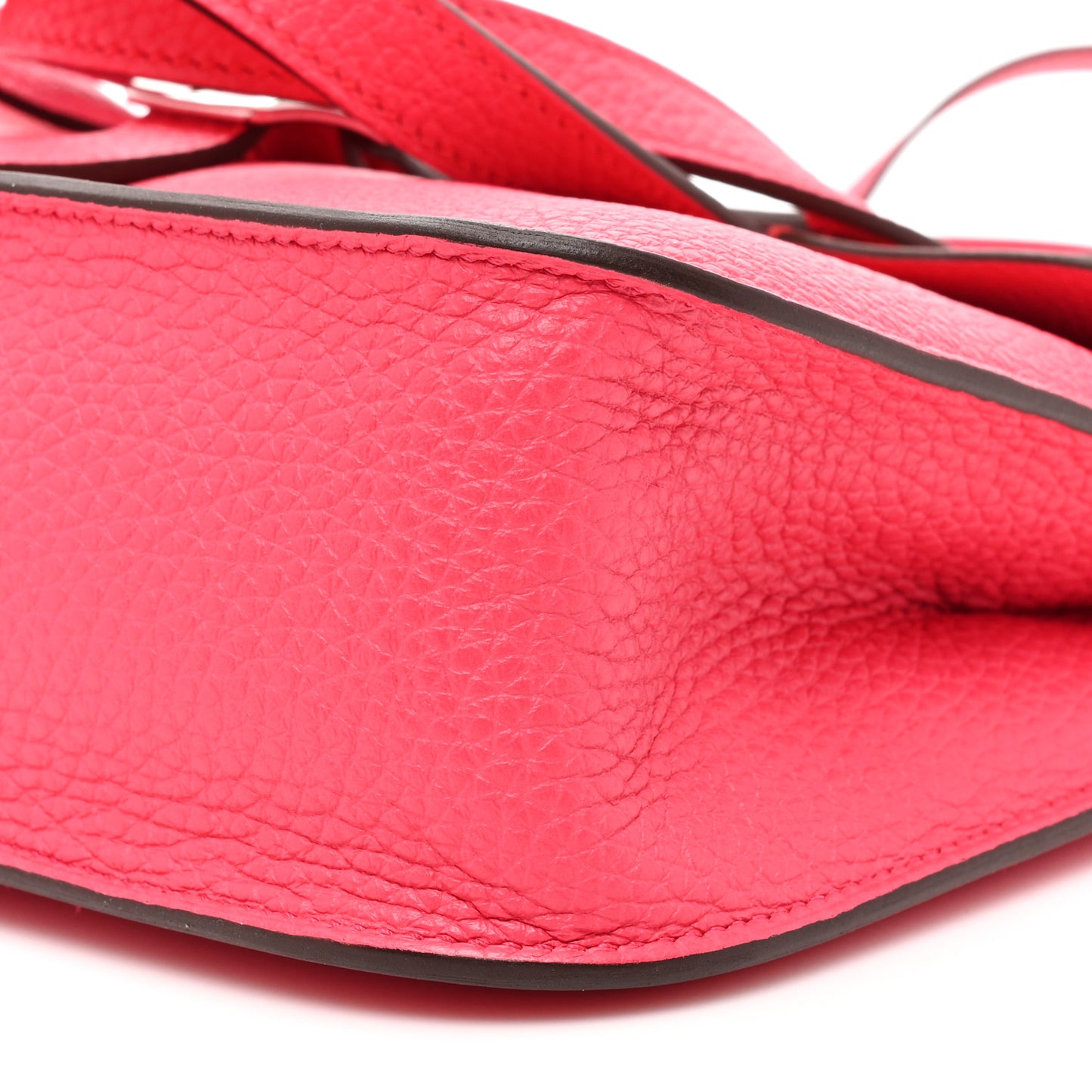 Taurillon Clemence Halzan 25 Rouge De Coeur Rose Extreme