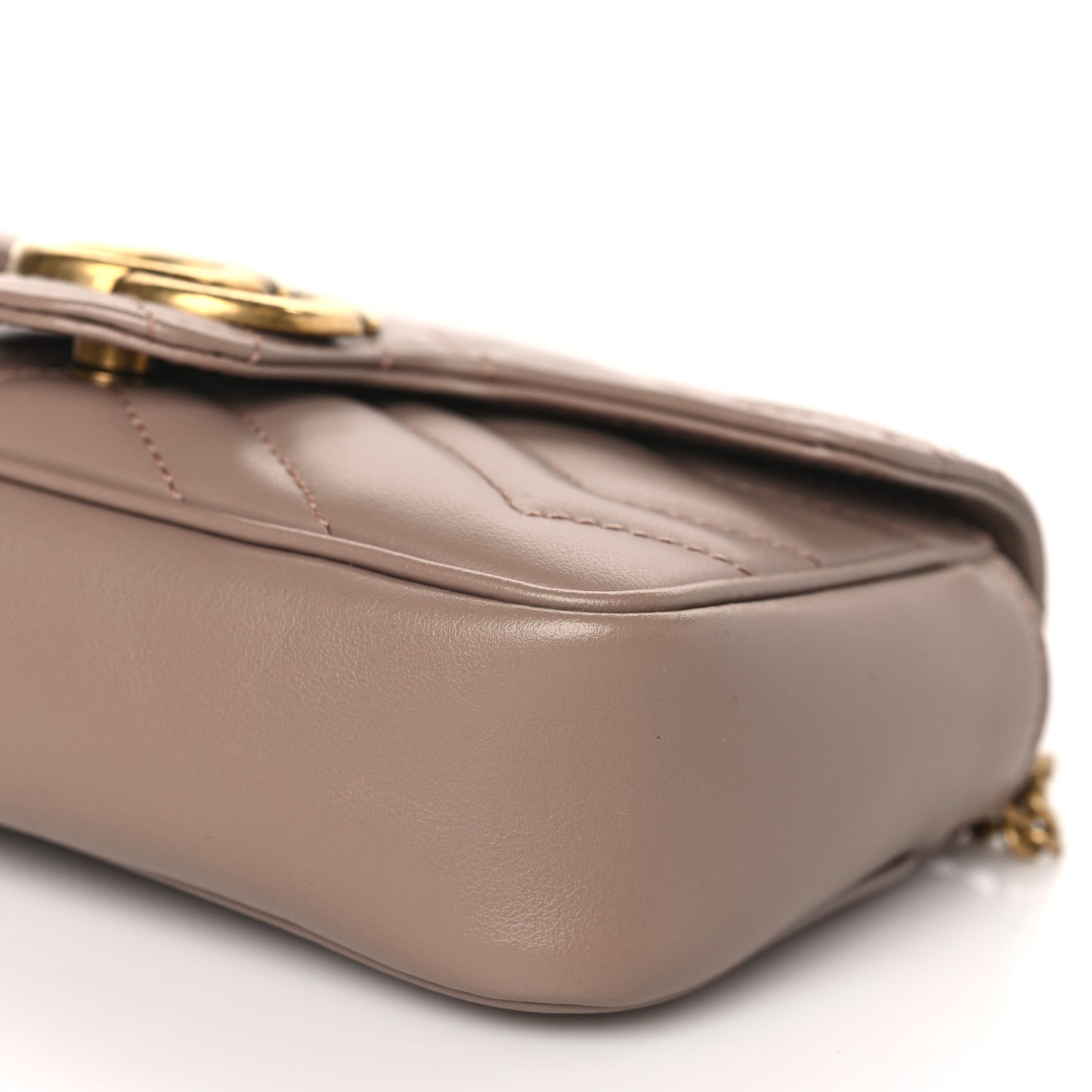 Calfskin Matelasse Super Mini GG Marmont Shoulder Bag Porcelain Rose