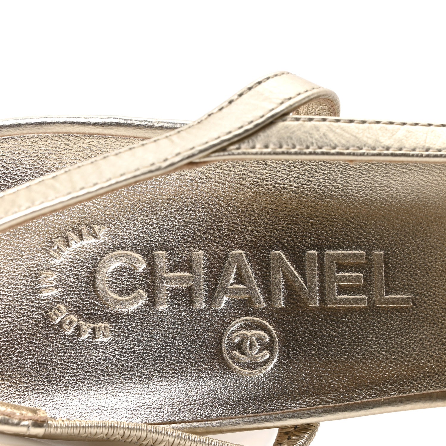 Chanel Laminated Crumpled Lambskin Grosgrain Cap Toe CC Slingback Pumps 39.5 Gold Black 8 of 10