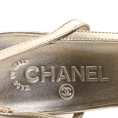 Chanel Laminated Crumpled Lambskin Grosgrain Cap Toe CC Slingback Pumps 39.5 Gold Black 8 of 10